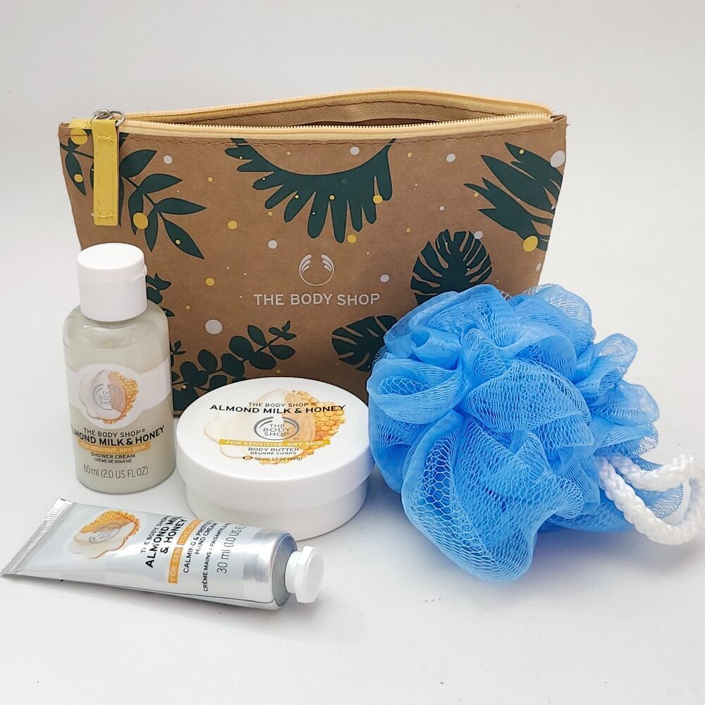 THE BODY SHOP Almond Milk and Honey Gift Set BNIP 5 Piece
